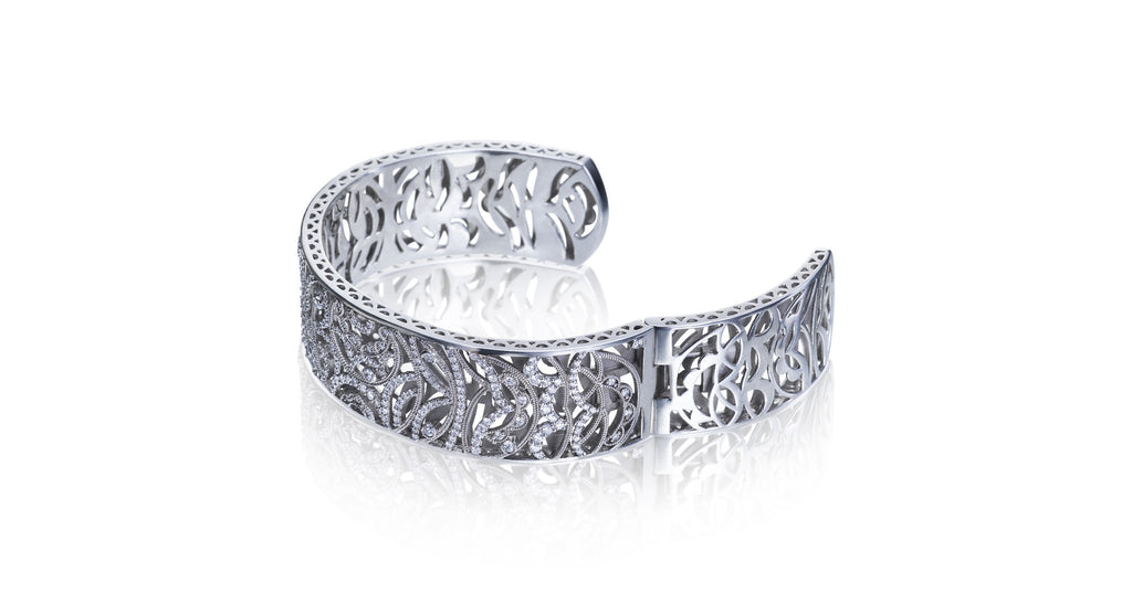 Oval Shape Shine Bright Essential Diamond Open Cuff Bangle | Dunkin's  Diamonds